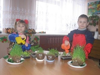 Нове та незвідане тих малят чекає, Хто на підвіконні власну грядку має! Нове та незвідане тих малят чекає, Хто на підвіконні власну грядку має!