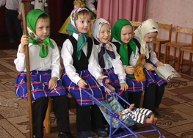 8 Березня - це свято всіх жінок! 8 Березня - це свято всіх жінок!
